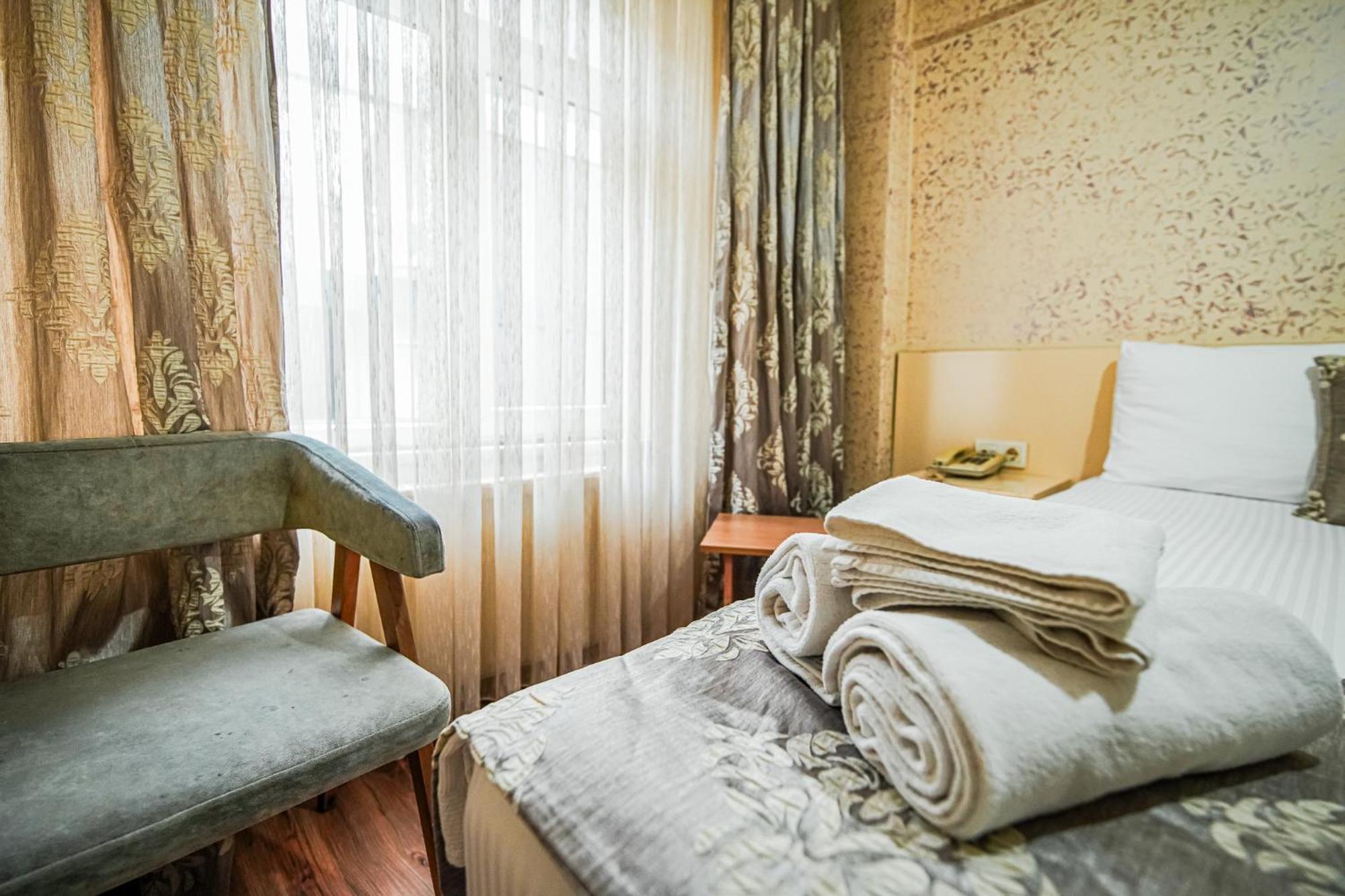 Sahra Otel Истанбул Екстериор снимка